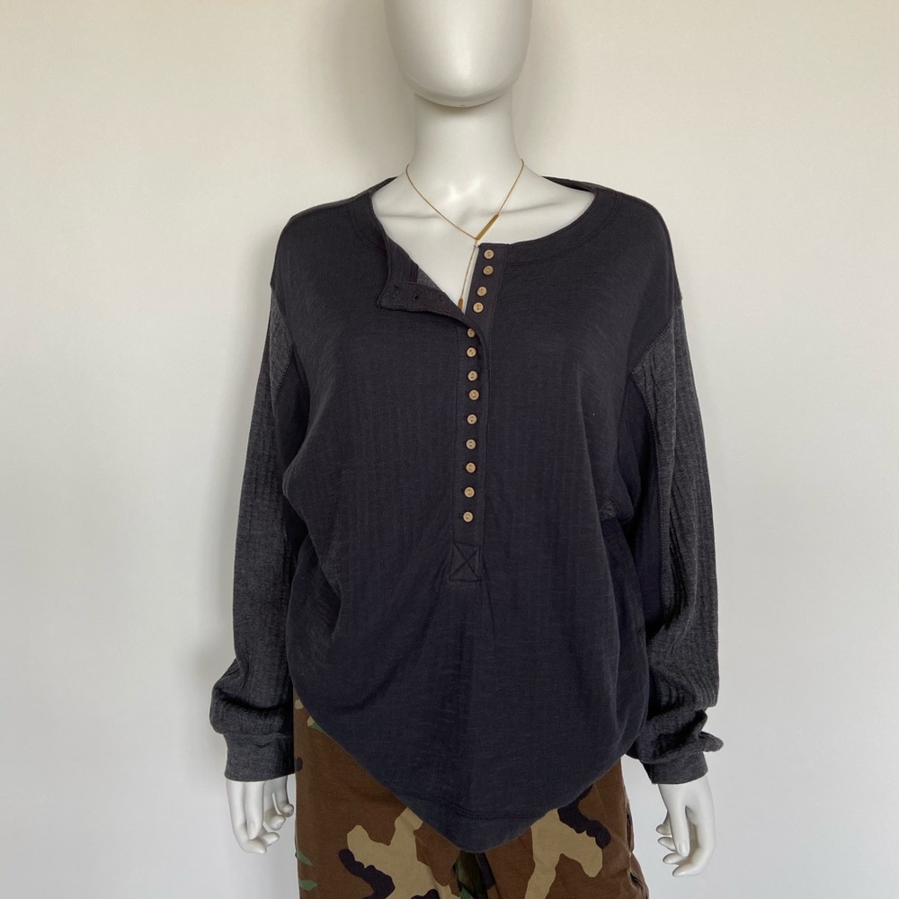 (NWOT Free People) We the People Back at It Henley